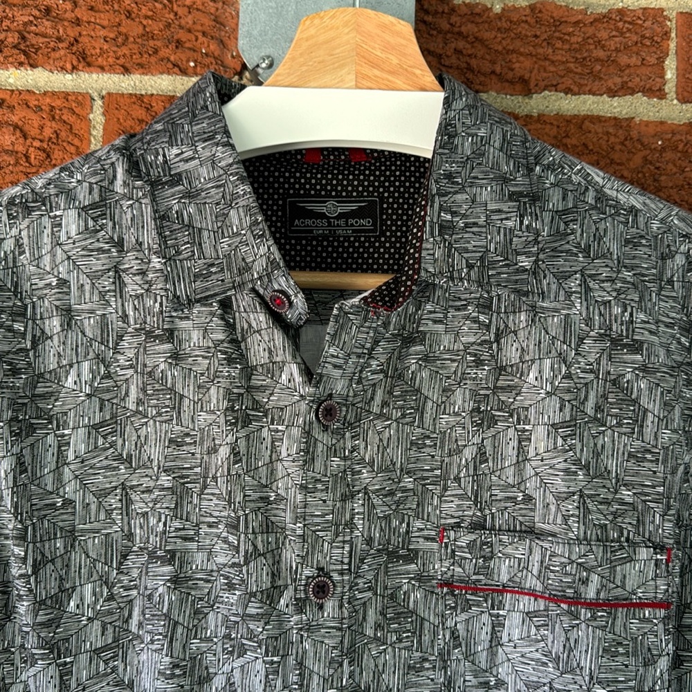 Across the pond men’s dress shirt